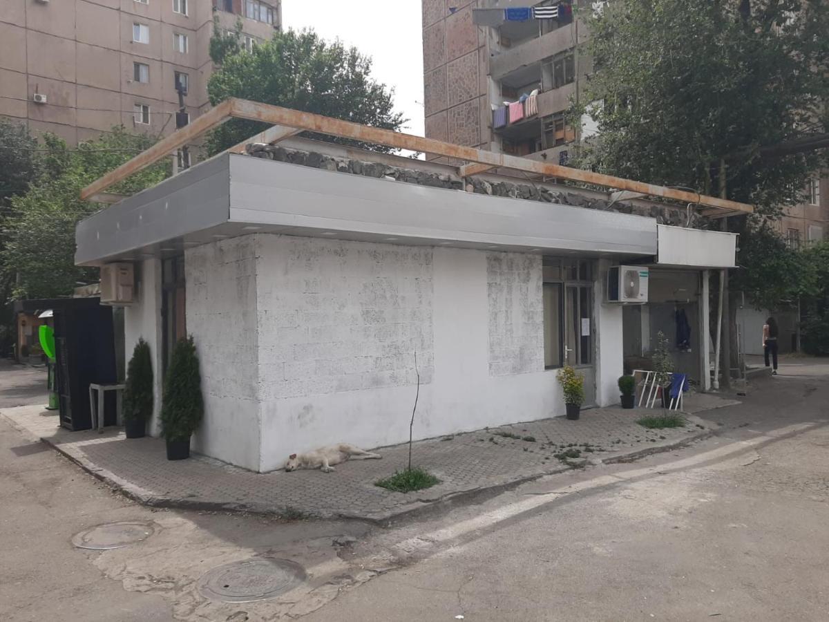 Vahe'S Corner House Hotel Yerevan Exterior photo